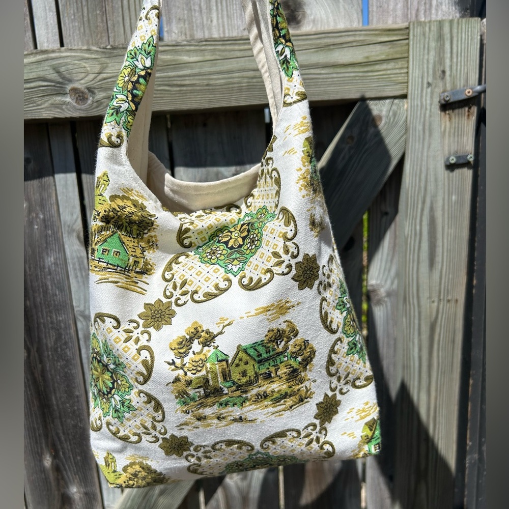 Green Wallpaper Shoulder Bag - One of a Kind